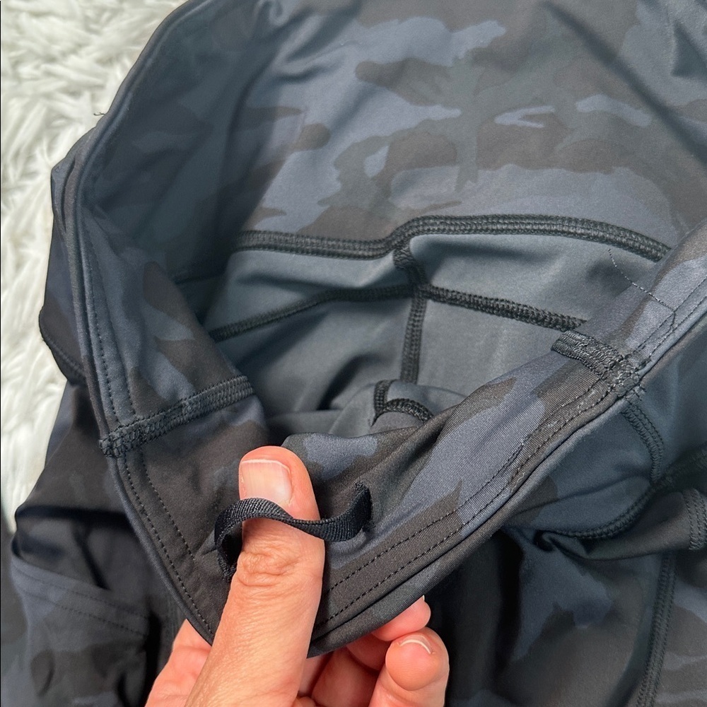 Lululemon Fast and Free Tight 31" *Non-Reflective Incognito Camo Multi Grey - Picture 3 of 6